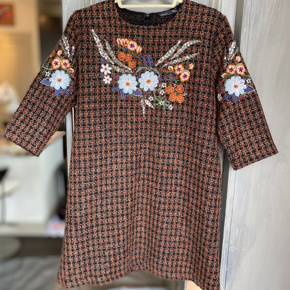 Zara Short Embroidery Dress with Sequins